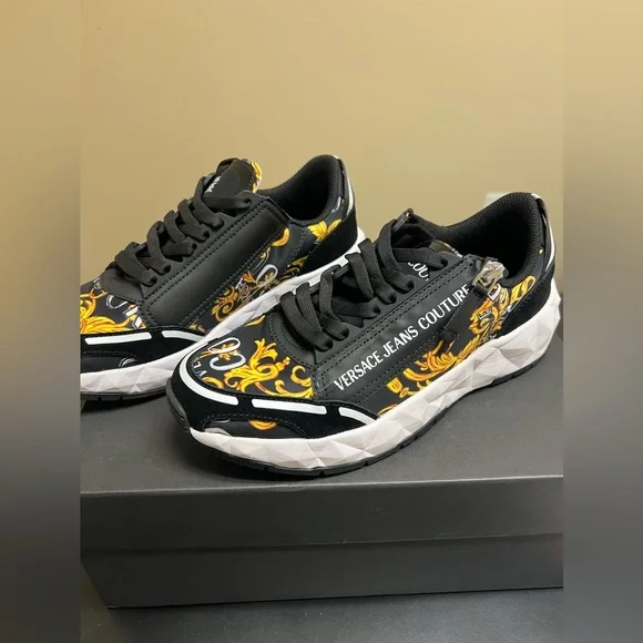 Versace Jeans Couture- Mens Atom Baroque logo zip sneakers